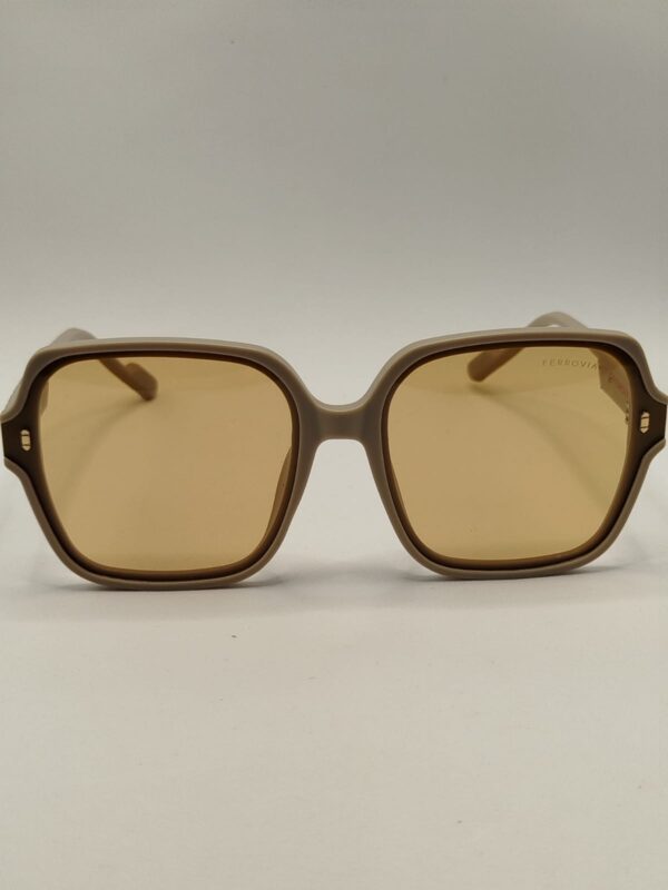 Óculos Solar Quadrado Bege Fosco Com Marron Ferrovia. Rf. 3211 642807