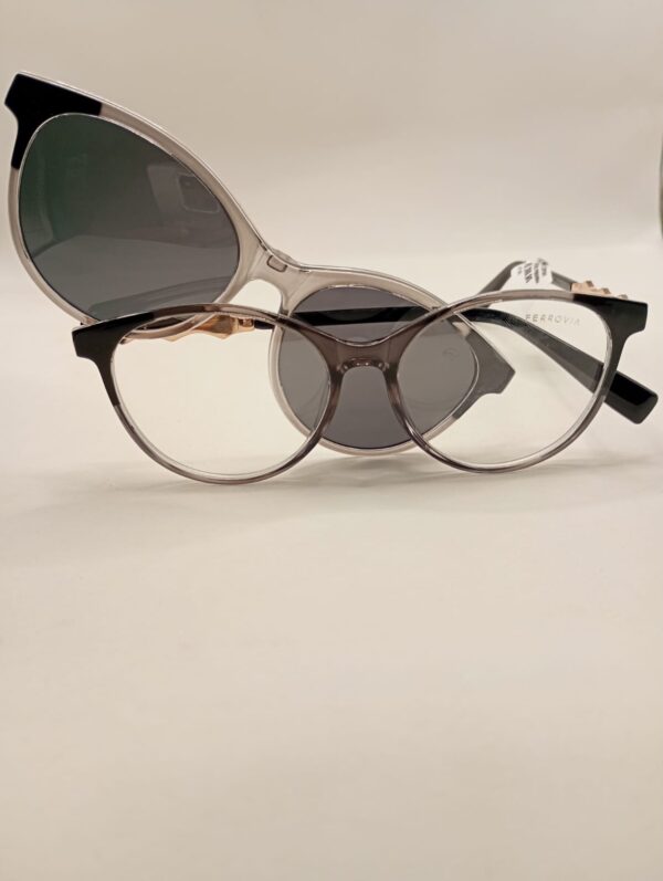 Armação CLIPON OVAL NUDE CINZA TRANSPARENTE ARTE ACETATO PRETO COM CINZA COM ZIG ZAG REF:CLIPON/POLARIZED525805895217140